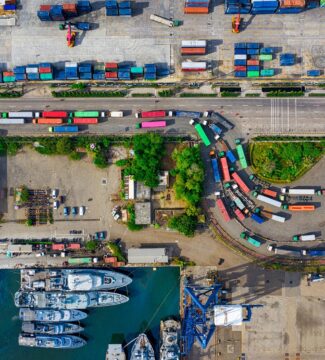 customs-docks-trucks